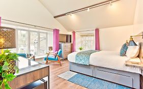 The Apple Loft Rooms